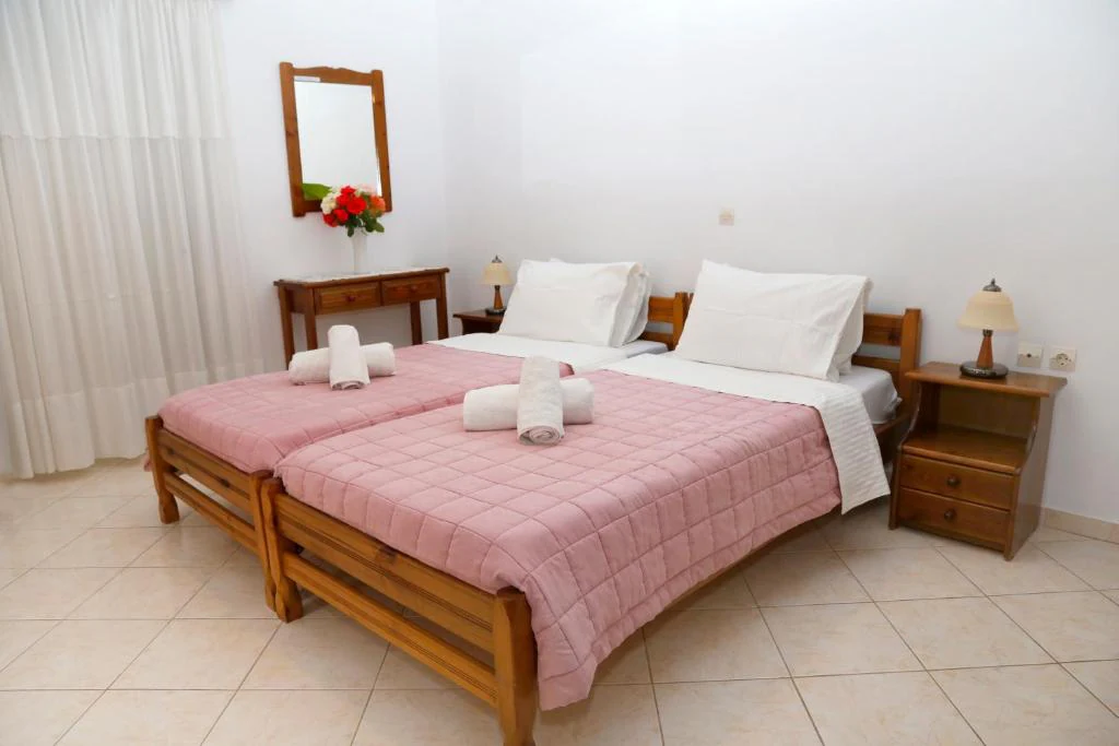 A closer look at the single & twin room
